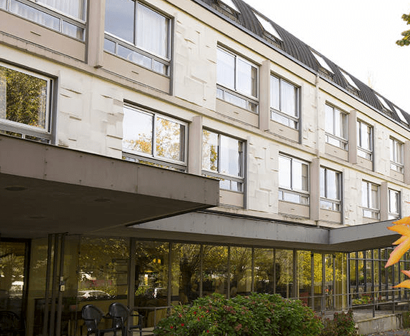EHPAD "4 SAISONS". 5,85 %