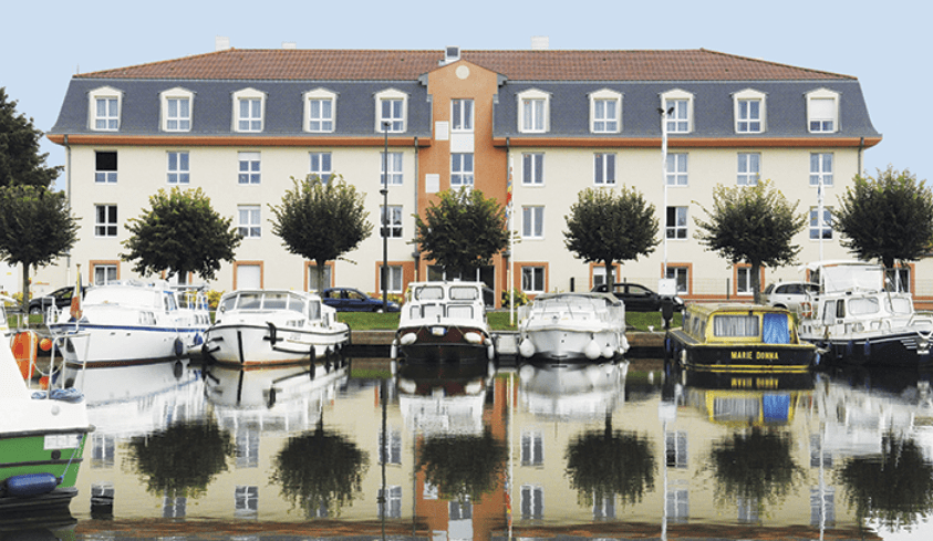 RESIDENCE "LA CAPITAINERIE". 5,75 %