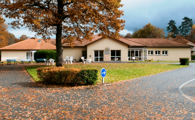 EHPAD "LES ROCHES". 4,80 %