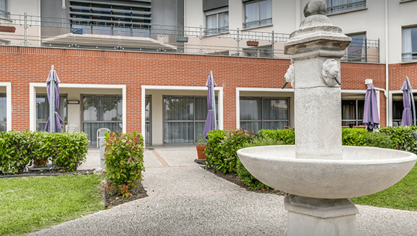 EHPAD "NOUVELLE ORLEANS". 5,40 %