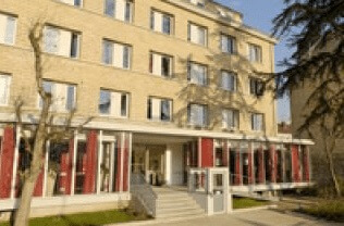EHPAD  « MEDICIS  ». 5,30 %